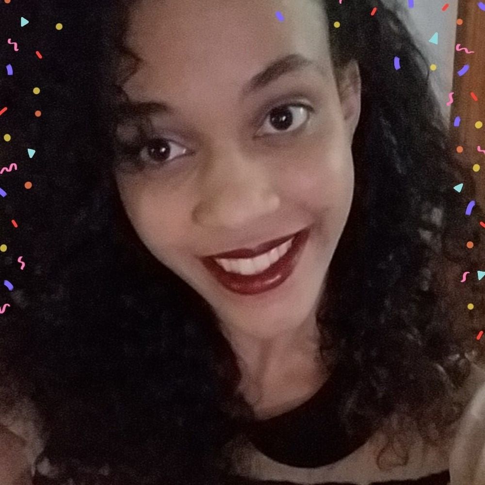 Meet your Posher, Dominique